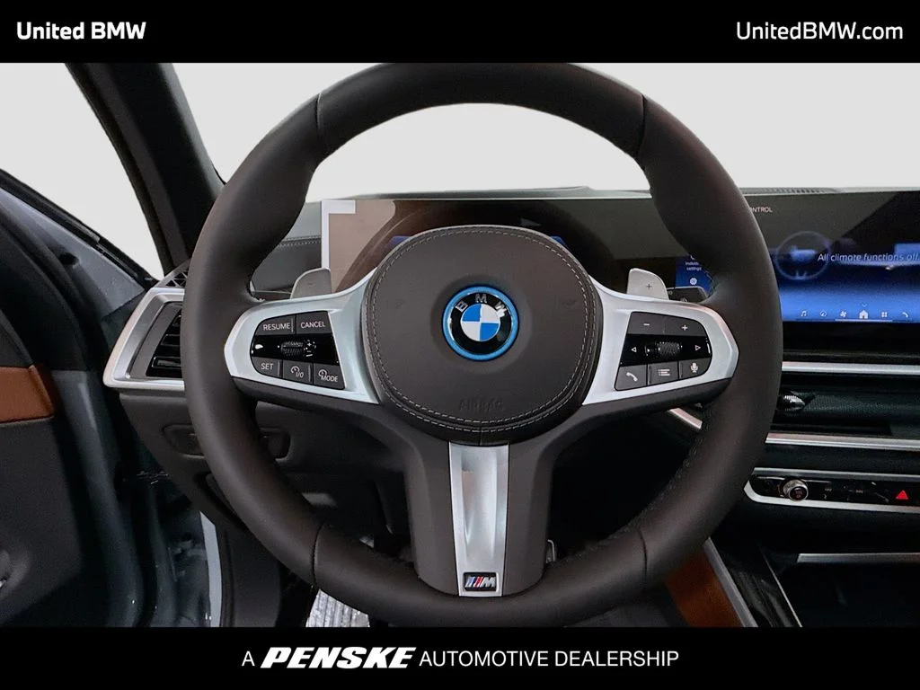 New 2026 Brooklyn Grey Metallic BMW xDrive50e image 6