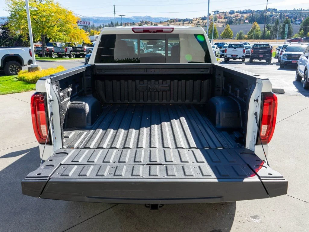 New 2026 Summit White GMC AT4X image 37