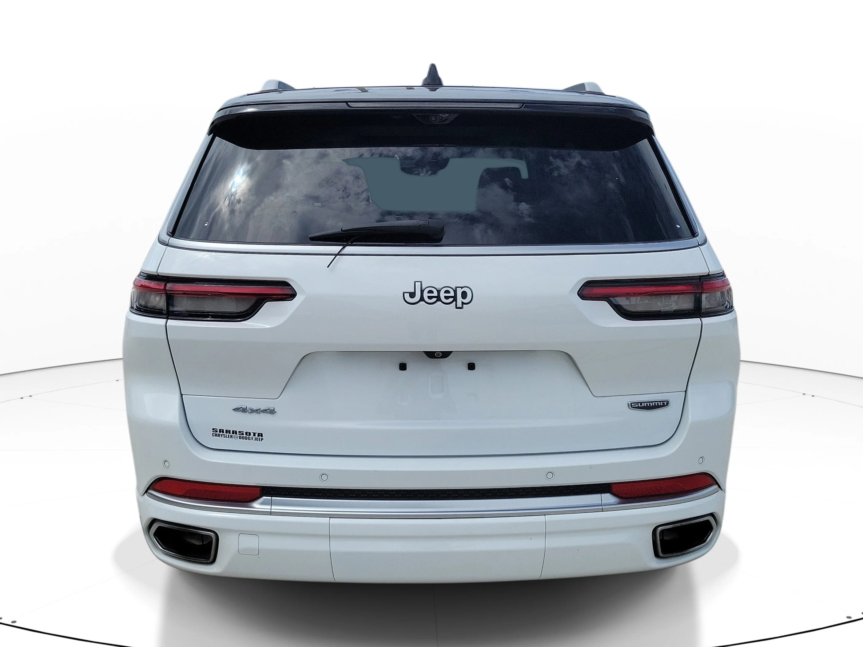 Used 2023 Bright White Clearcoat Jeep Summit image 5