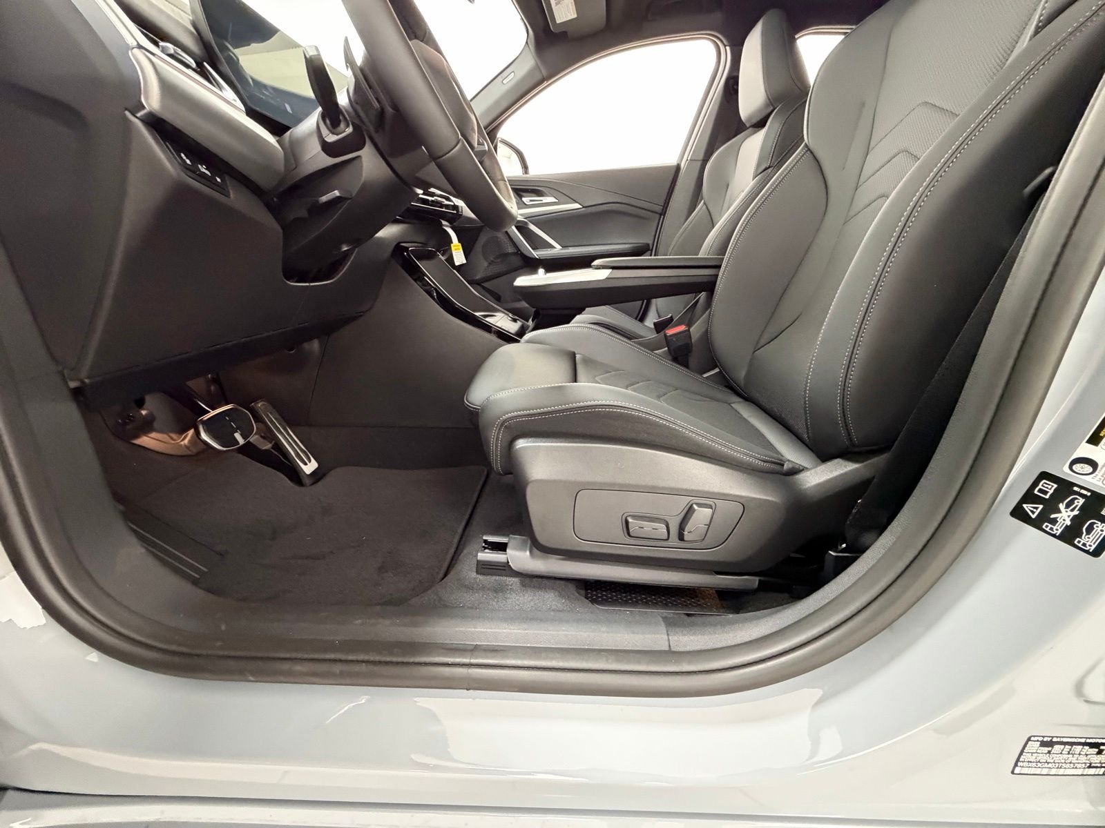 New 2026 Brooklyn Grey Metallic BMW xDrive28i image 51