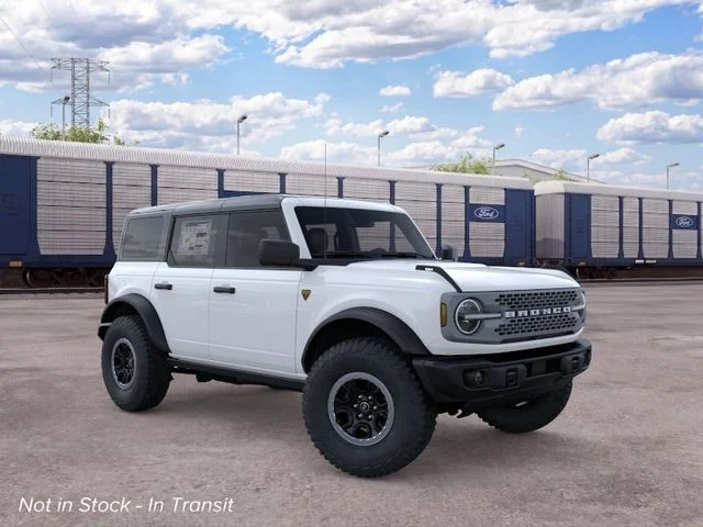New 2026 Oxford White Ford Badlands image 7