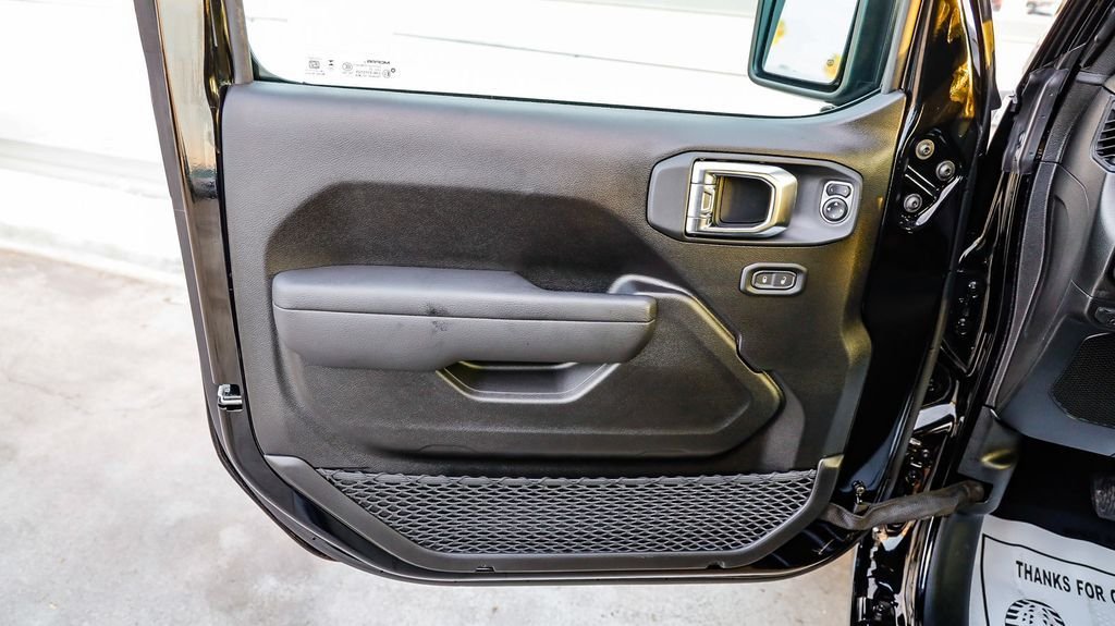 New 2026 Black Clearcoat Jeep Sport S image 25
