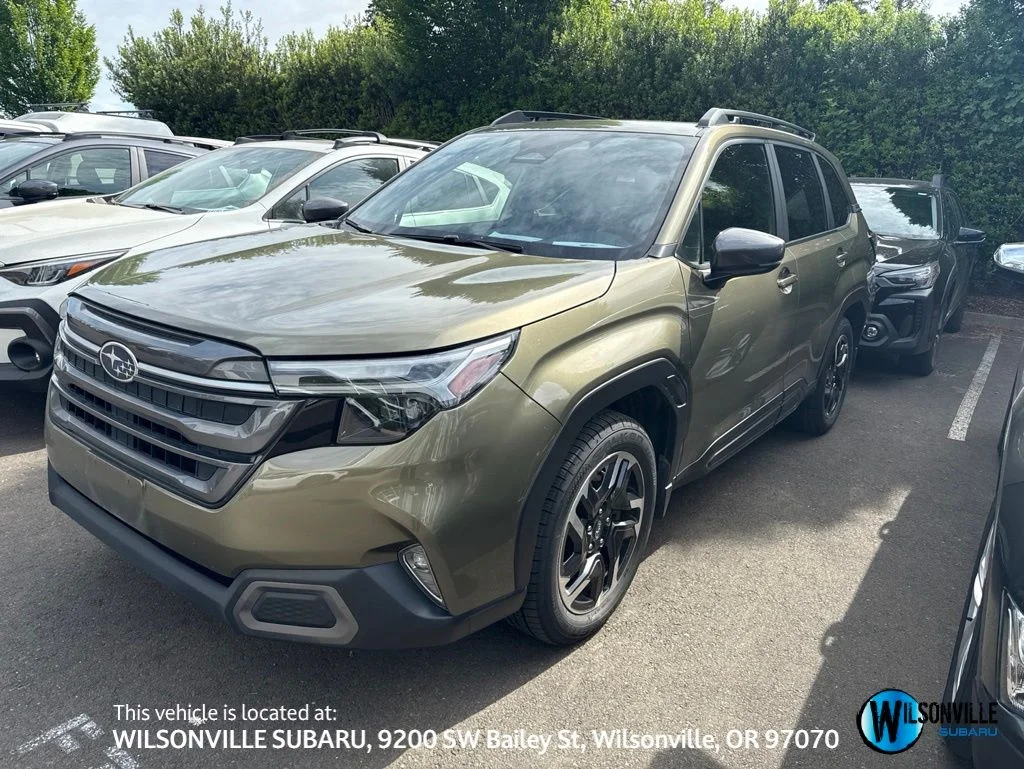 2025 Subaru Forester Limited's photo
