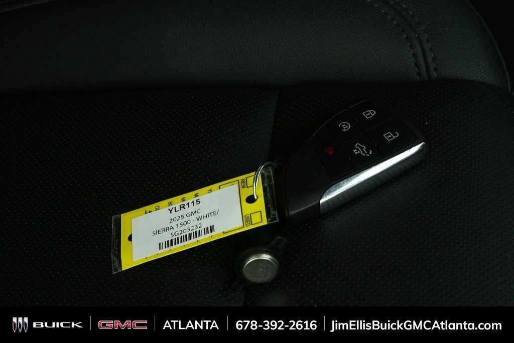 2025 GMC Sierra 1500 SLT - Photo 36
