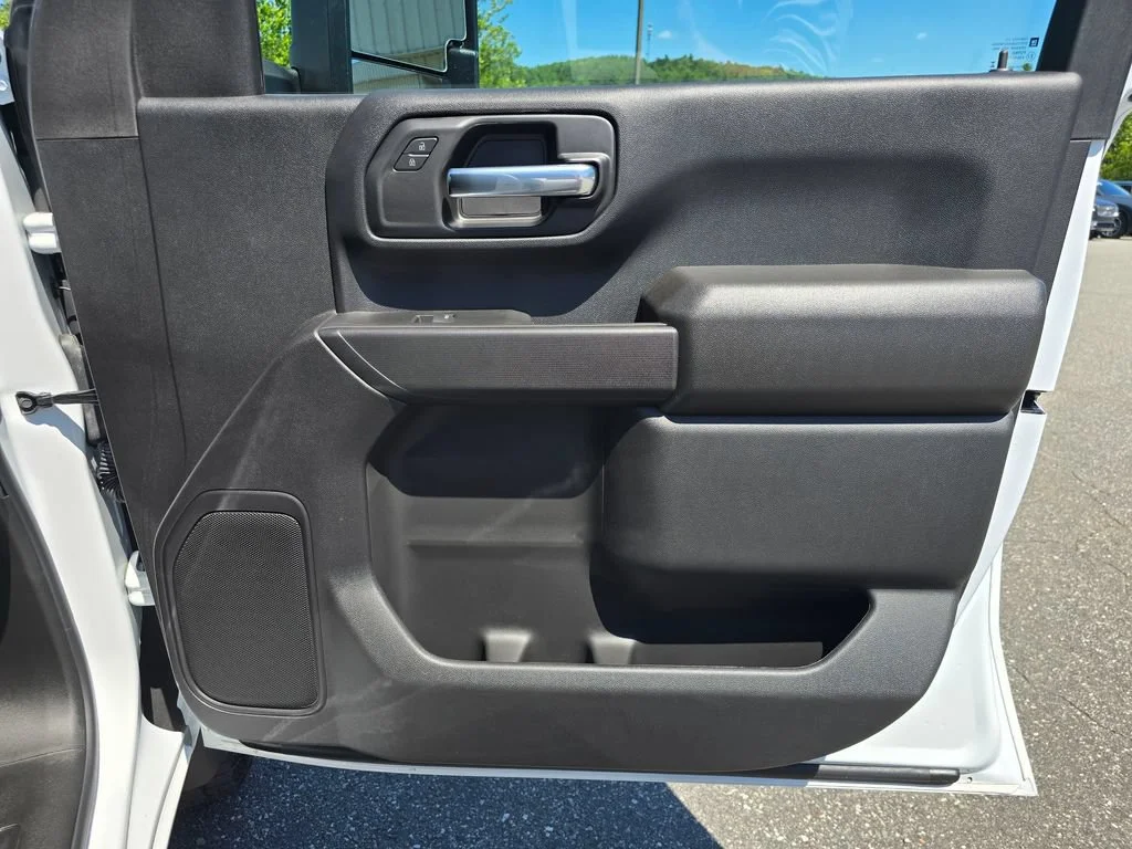 2026 Chevrolet Silverado 2500 HD Custom - Photo 37