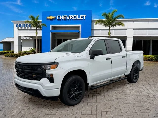 New 2026 Summit White Chevrolet Custom image 3