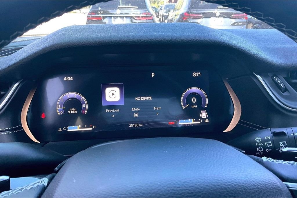 Used 2022 Black Jeep Altitude image 12