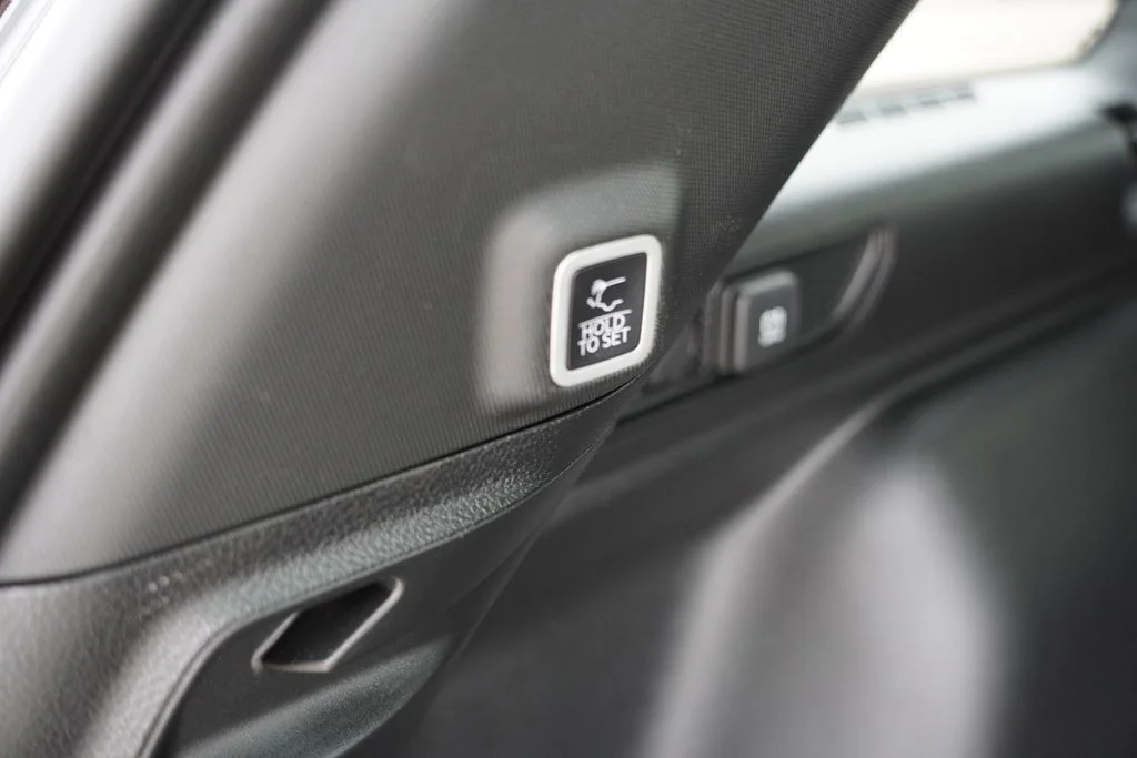 Used 2026 Black Jeep Limited Reserve image 23