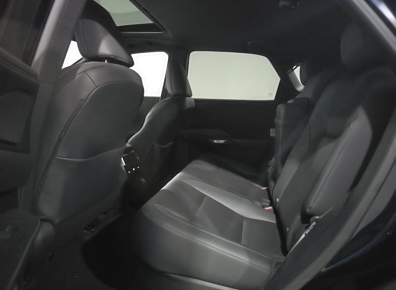 Used 2024  Lexus 350 Premium image 4