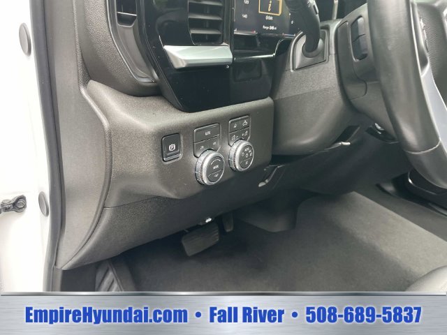 2026 GMC Sierra 1500 SLT - Photo 23