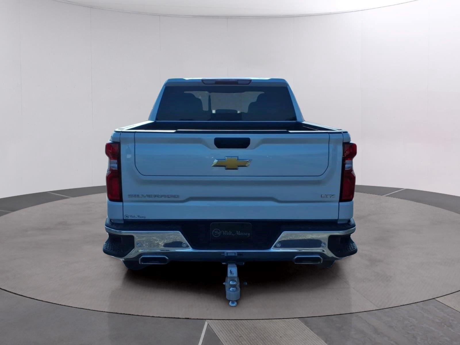 2024 Chevrolet Silverado 1500 LTZ - Photo 6