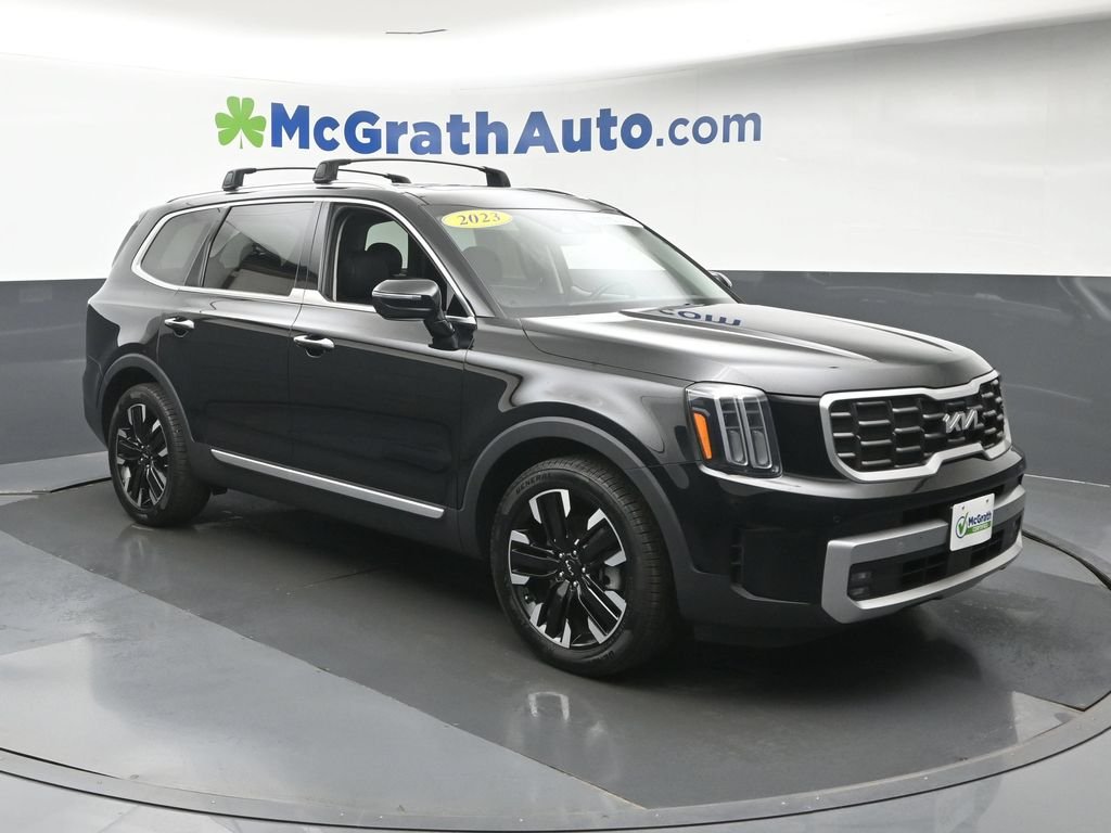 Used 2023 Black Kia SX image 2