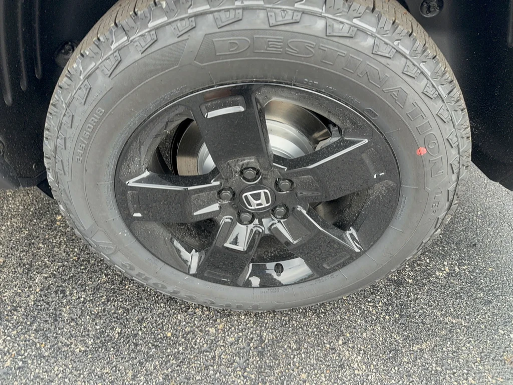 New 2026 Sonic Gray Pearl Honda Black Edition image 9