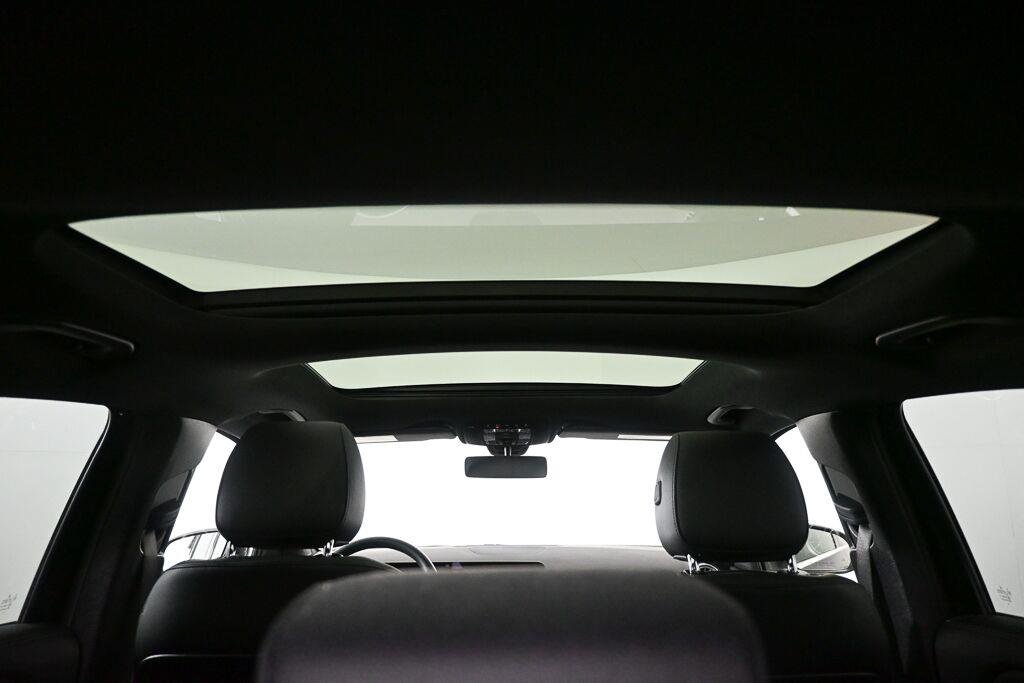 Used 2022 Cosmos Black Metallic Mercedes-Benz GLA 250 image 20