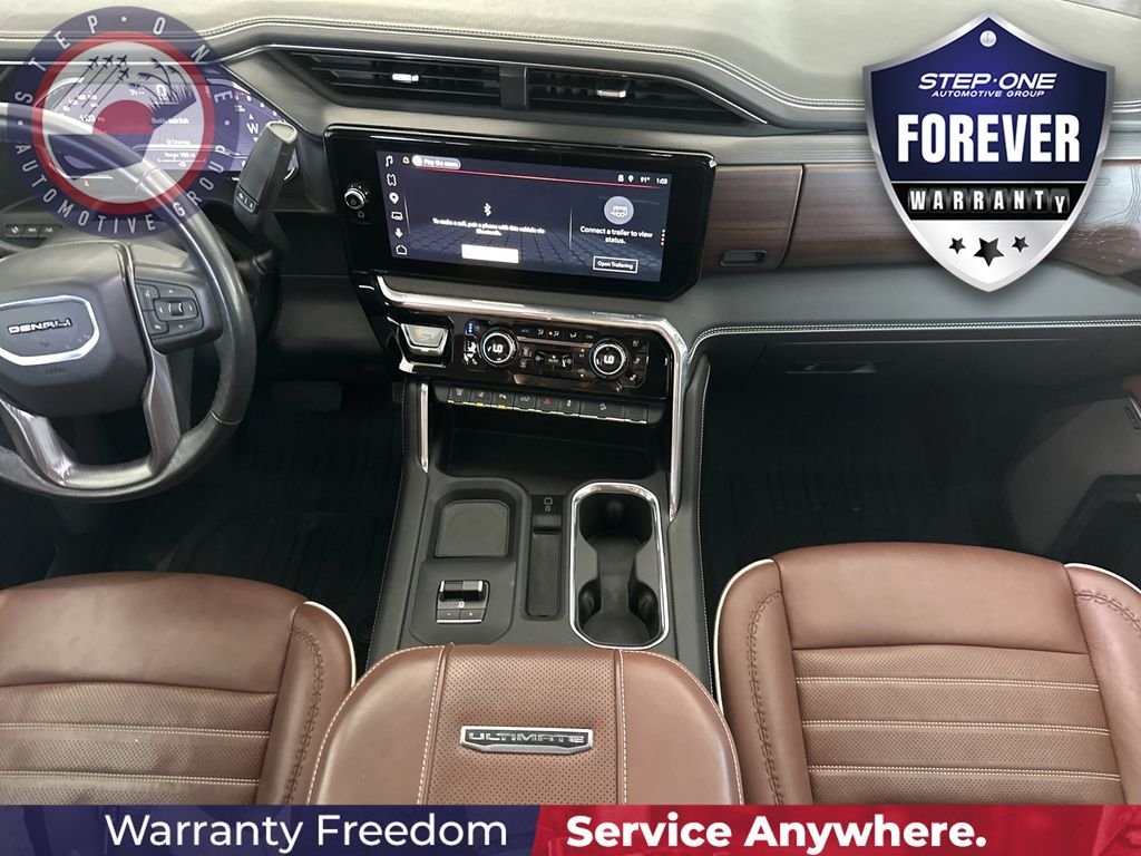 Used 2024 Black GMC Denali Ultimate image 18