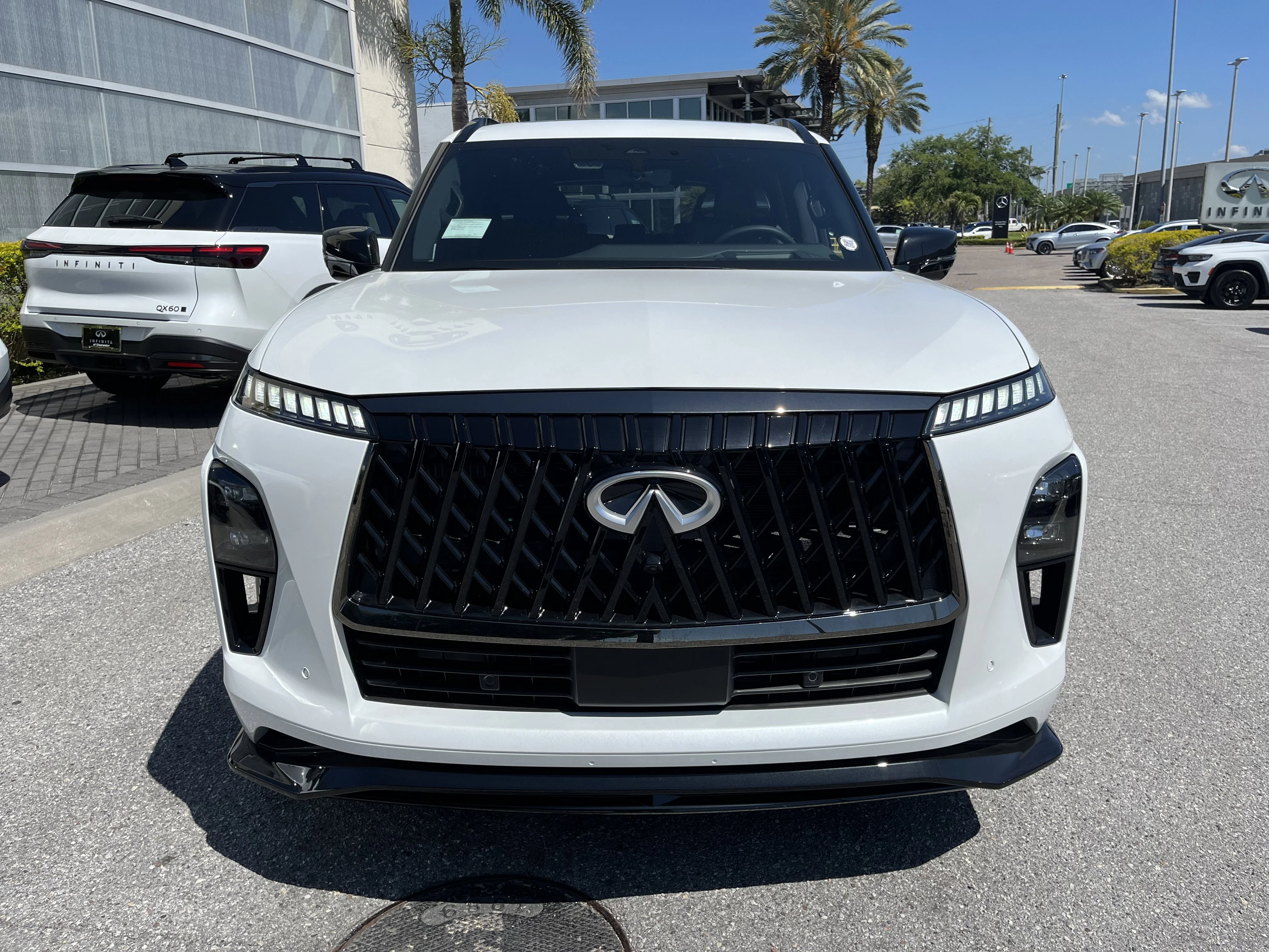 New 2026 Radiant White INFINITI SPORT image 8