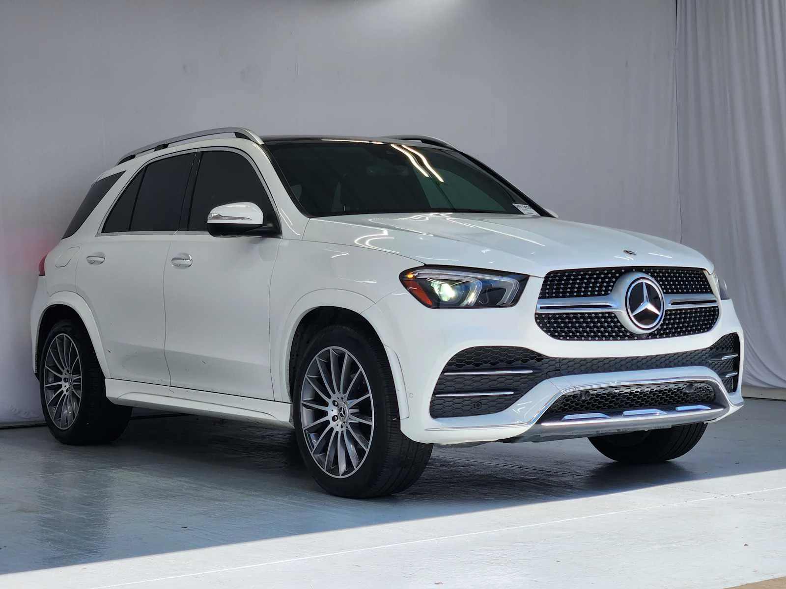 Used 2021 Polar White Mercedes-Benz GLE 350 image 4