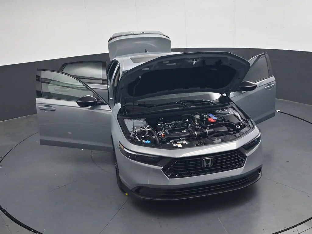New 2026 Urban Gray Pearl Honda SE image 37