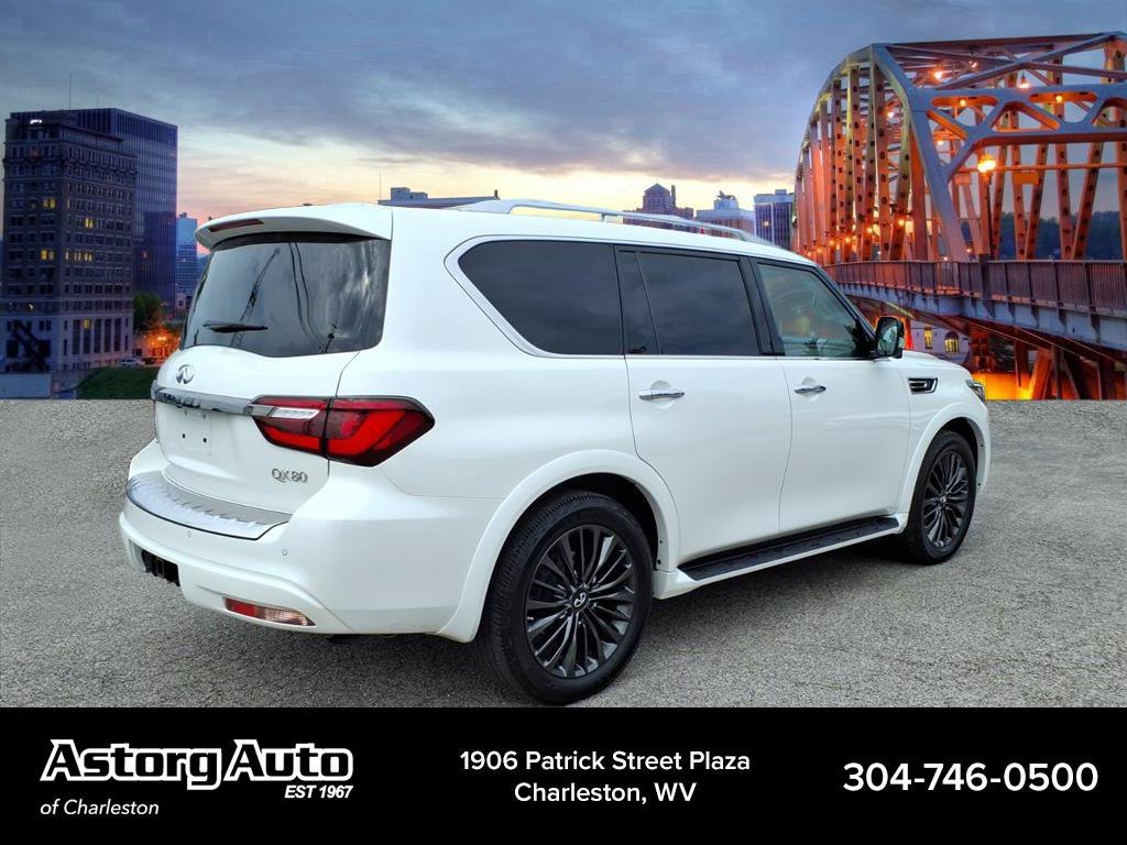 Used 2022 Moonstone White INFINITI PREMIUM SELECT image 3