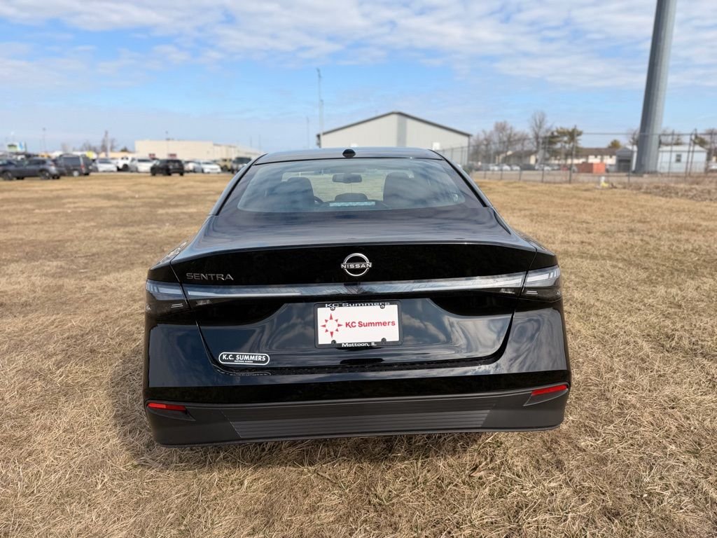 2026 Nissan Sentra SV - Photo 6