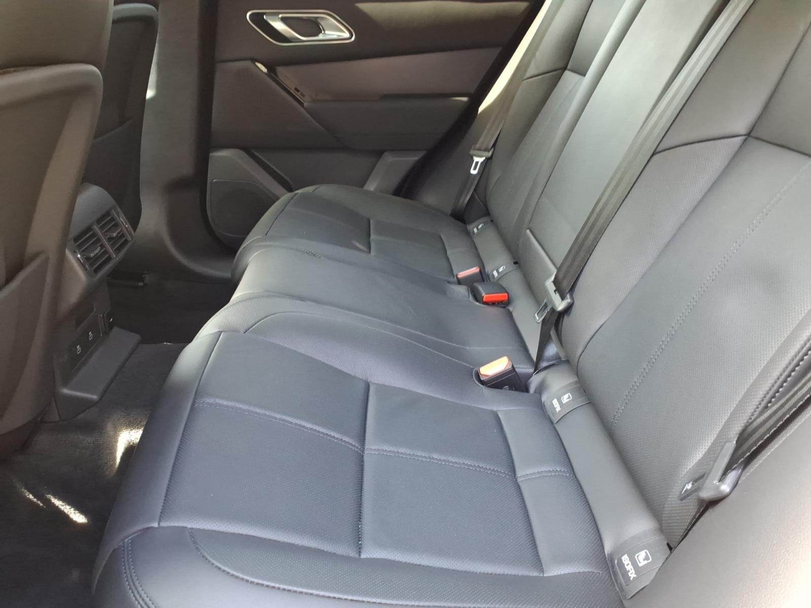 Certified Used 2026 Zadar Grey Prem Met Land Rover S image 5