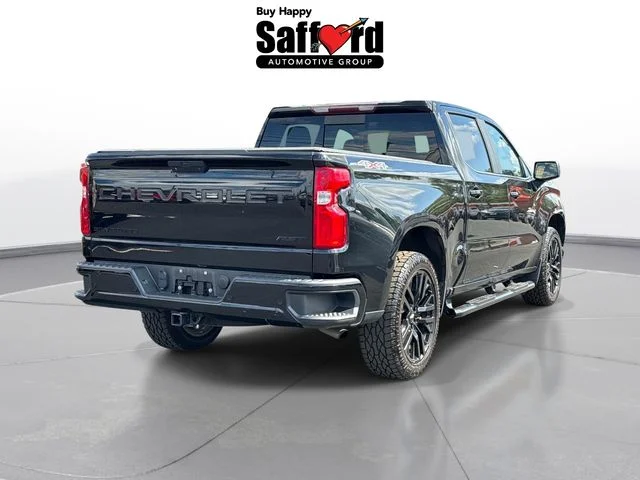 Used 2020 Black Chevrolet RST image 9