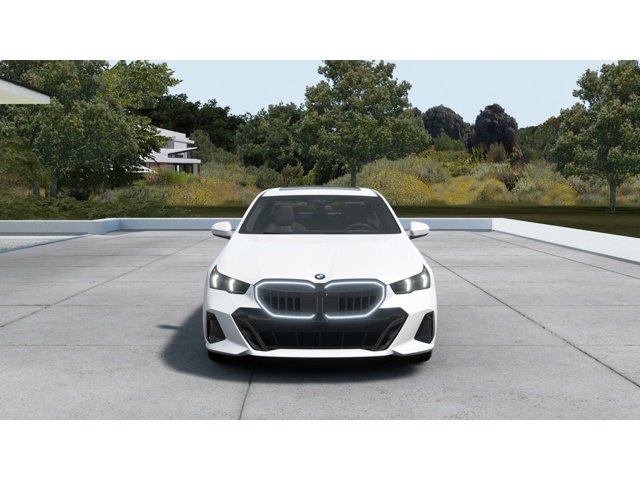 New 2027 Mineral White Metallic BMW 530i image 3