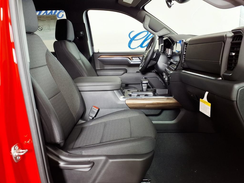 2026 Chevrolet Silverado 1500 LT - Photo 10