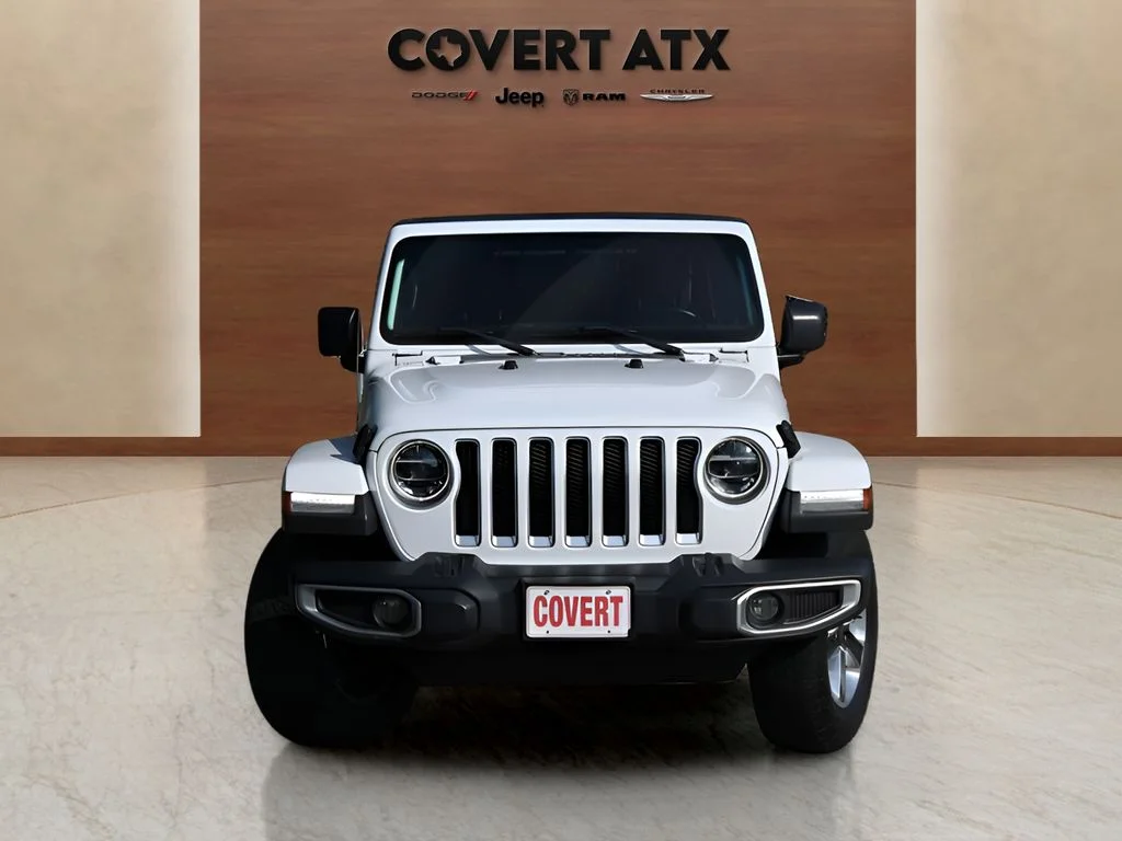 Used 2018 White Jeep Unlimited Sahara image 8