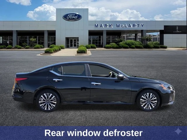 Used 2025 Black Nissan 2.5 SV image 7