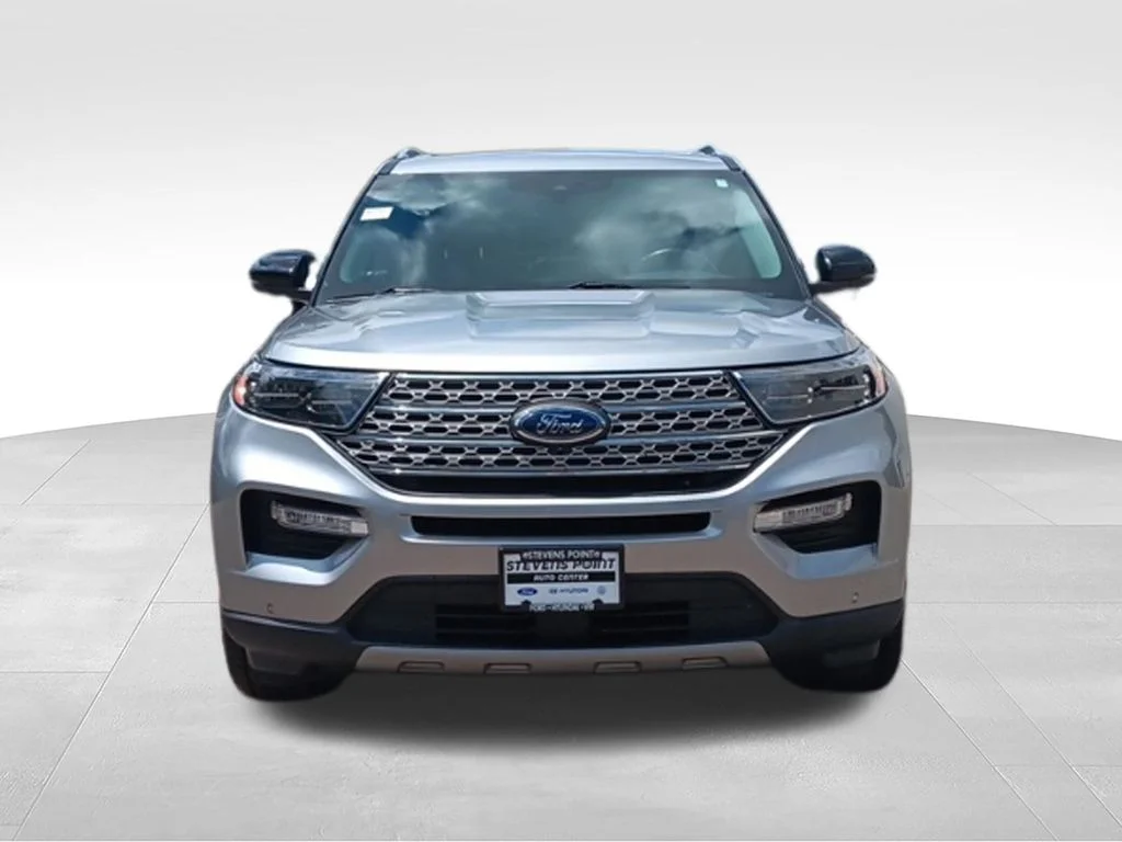 Used 2022 Iconic Silver Metallic Ford Limited image 9