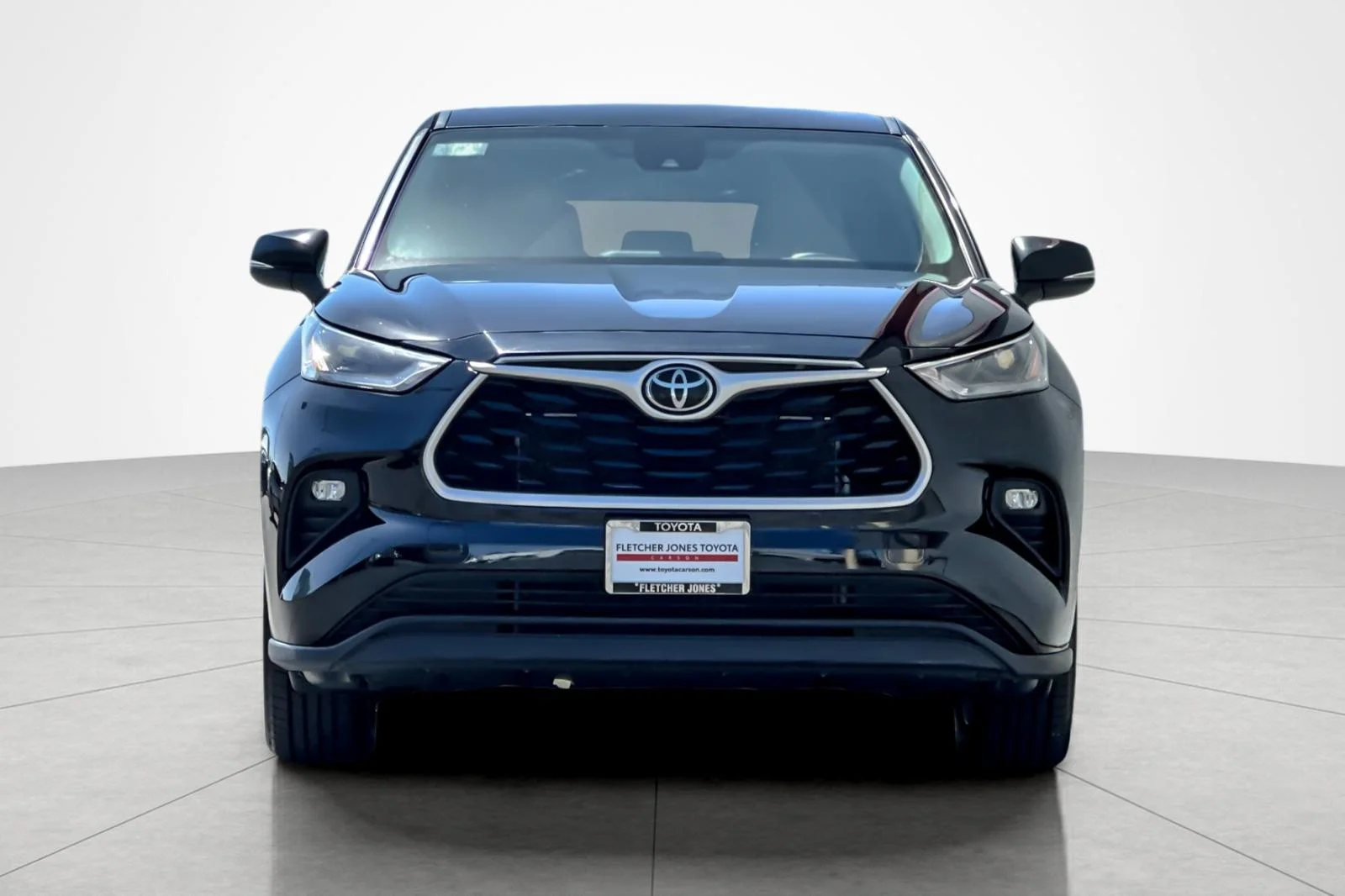 Used 2023 MIDNIGHT BLACK Toyota LE image 8