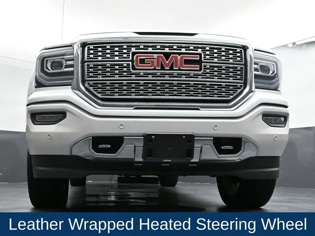 Used 2018 White GMC Denali image 26