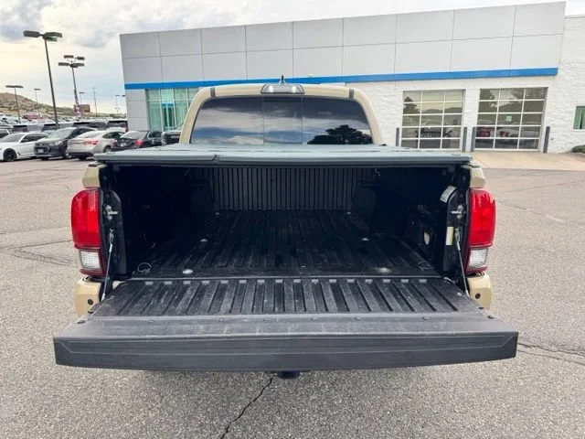 Used 2019 Tan Toyota SR image 21