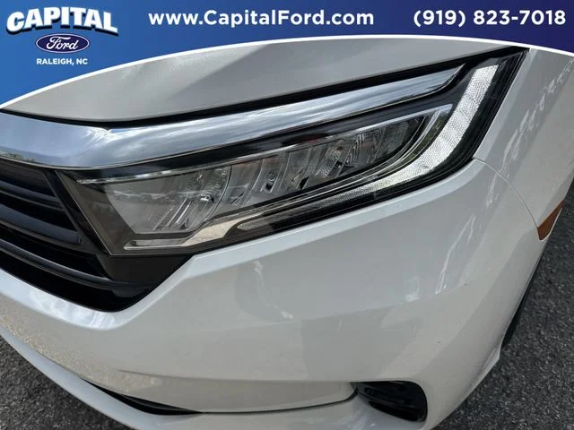 Used 2022  Honda EX-L image 11