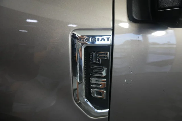 Certified Used 2022 Stone Gray Metallic Ford Lariat image 23