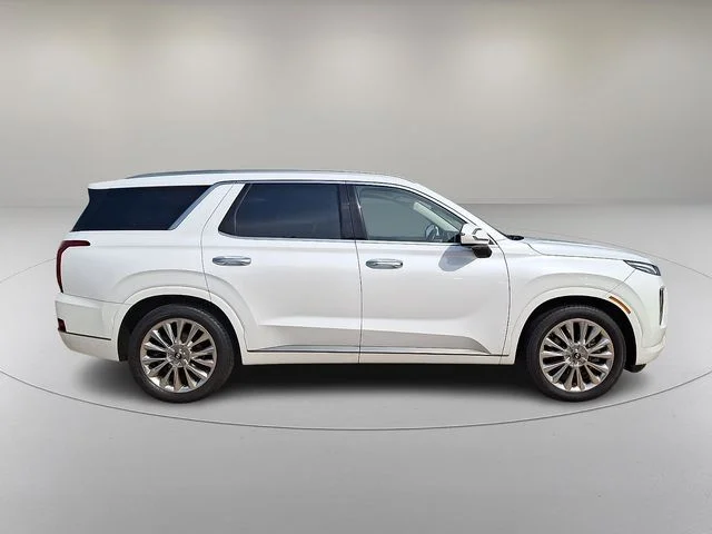 Used 2020 White Hyundai Limited image 12