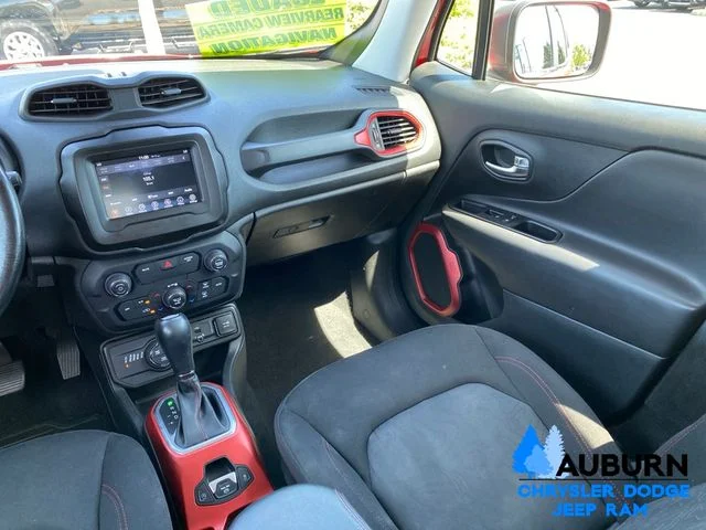 Used 2020 Red Jeep Trailhawk image 21
