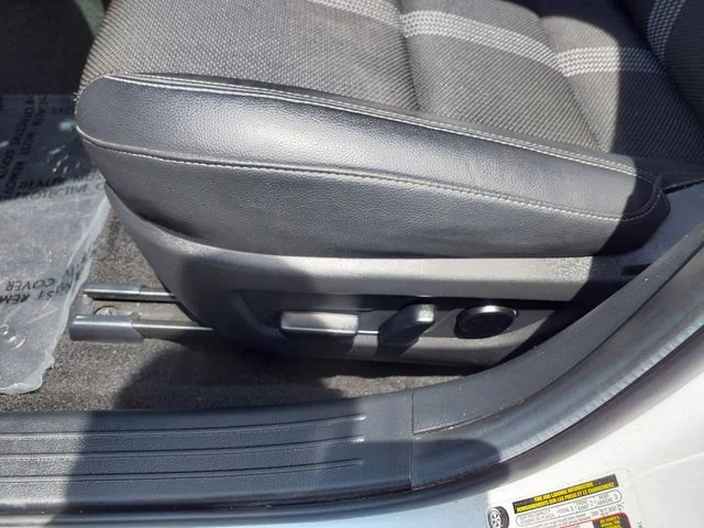 Used 2024 Beige Mazda 2.5 S Preferred Package image 17
