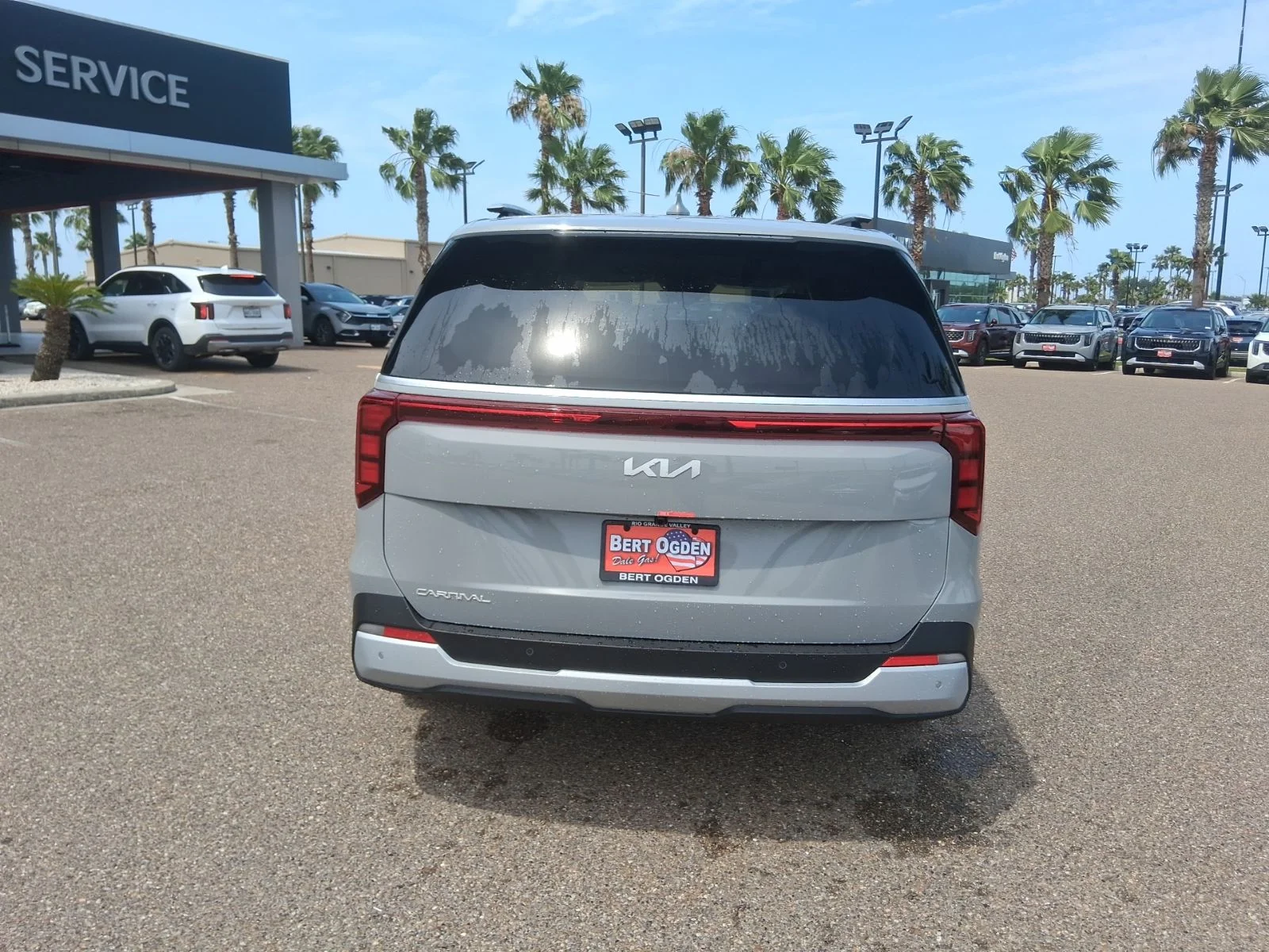 New 2026 White Kia EX image 5