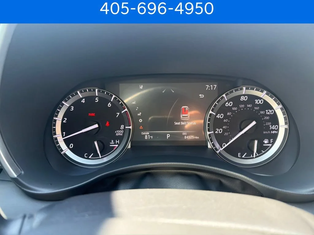 Pre-Owned 2022 Toyota Highlander XLE
