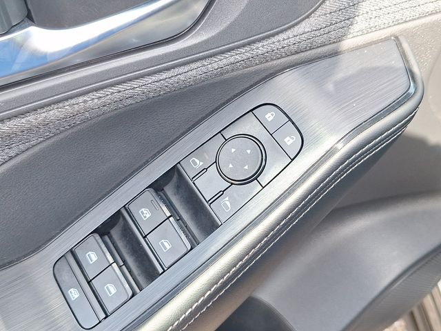 Used 2023 Gray Nissan SV image 12