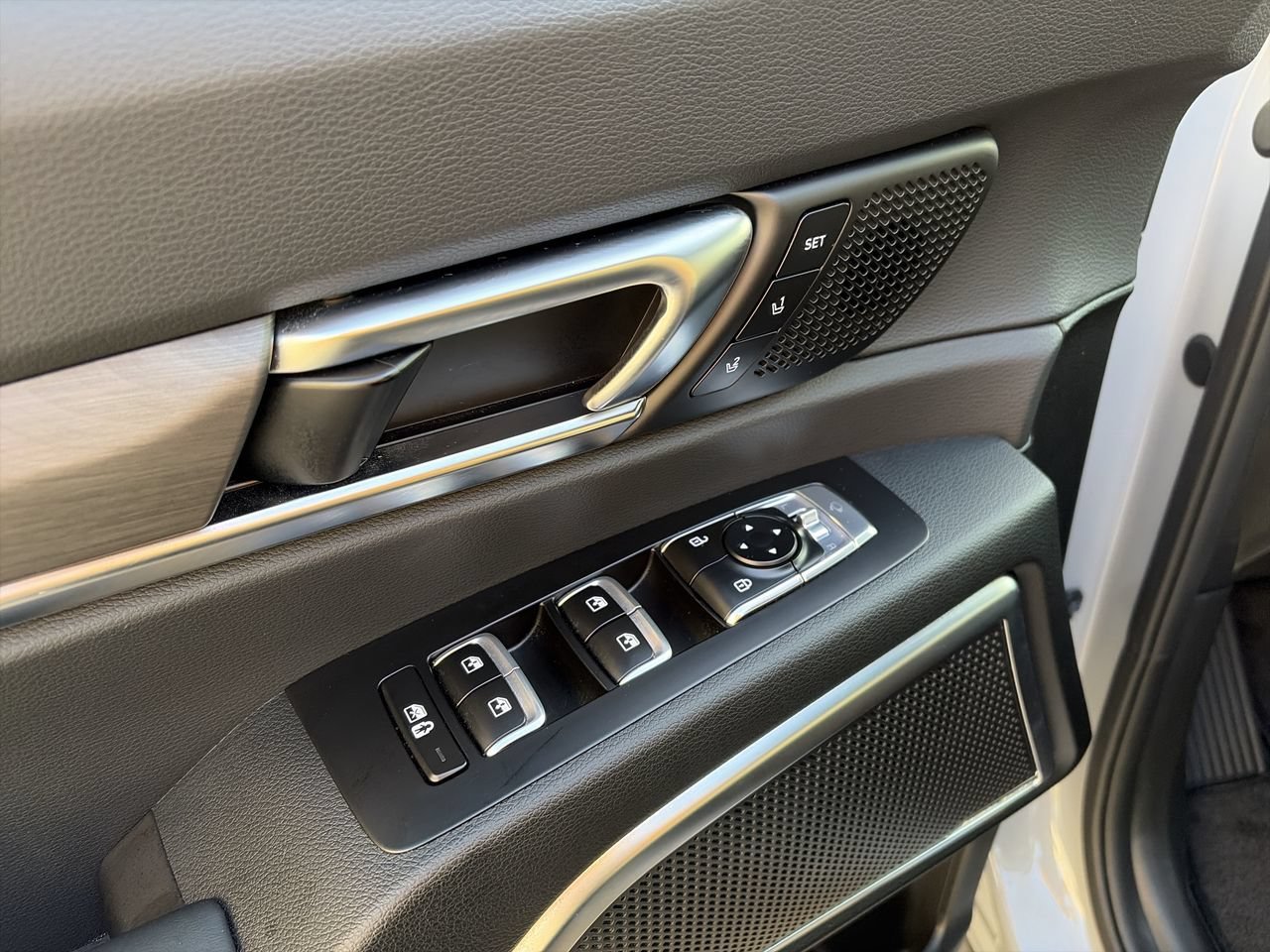 Used 2024 Wolf Gray Kia SX Prestige X-Line image 19