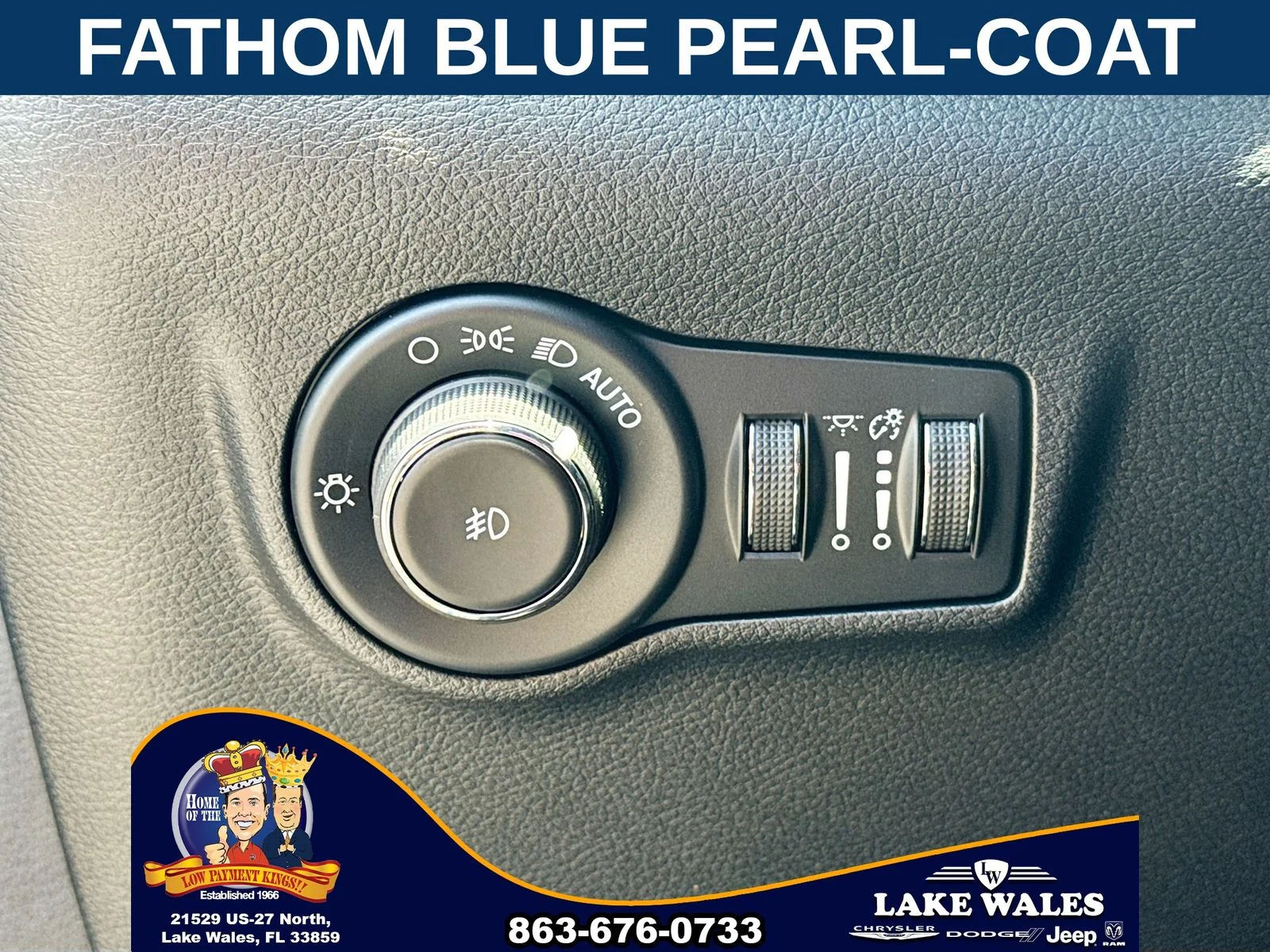 New 2026 Fathom Blue Pearl-Coat Exterior Paint Jeep Trailhawk image 9