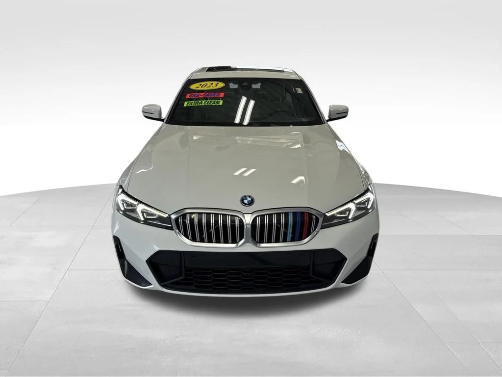 Used 2023 White BMW 330e iPerformance image 9