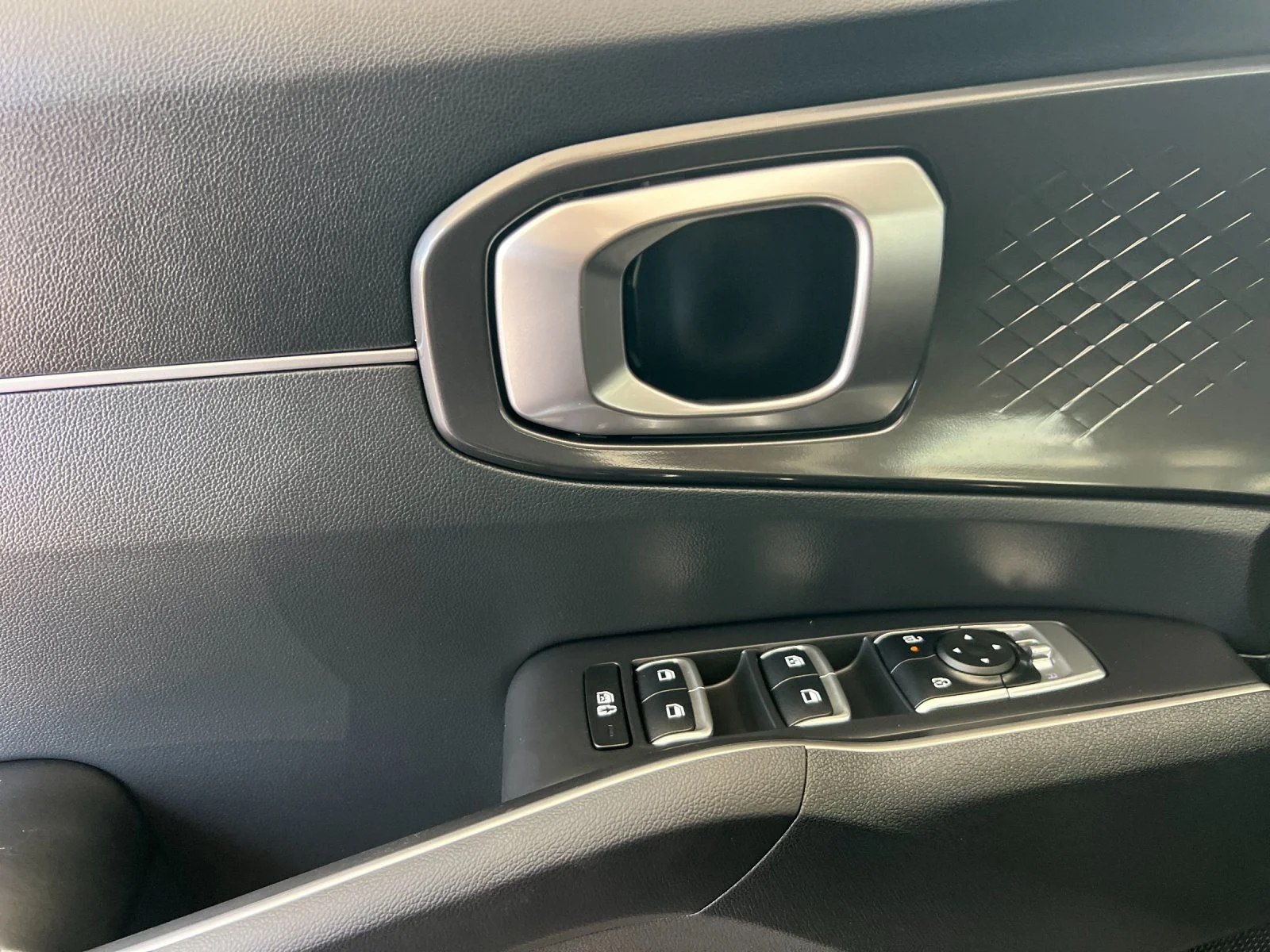New 2026 White Kia LX image 10