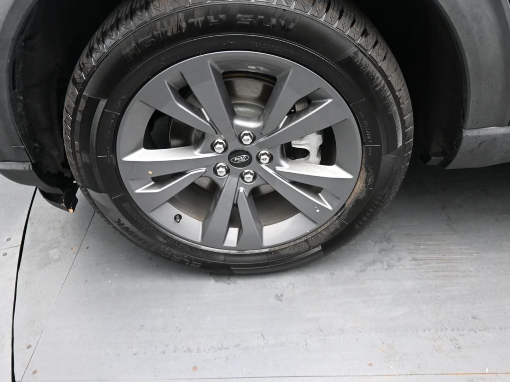 2021 Ford Explorer XLT - Photo 14