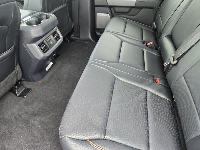 New 2026 Carbonized Gray Metallic FORD F-250® Lariat® image 38