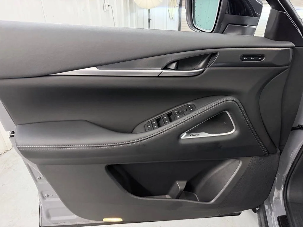 New 2027 HARBOR GRAY INFINITI Sport AWD image 10