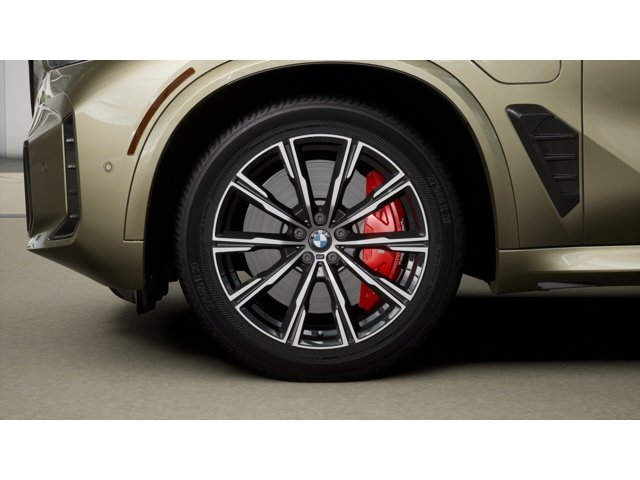 New 2026 Manhattan Green Metallic BMW xDrive50e image 7